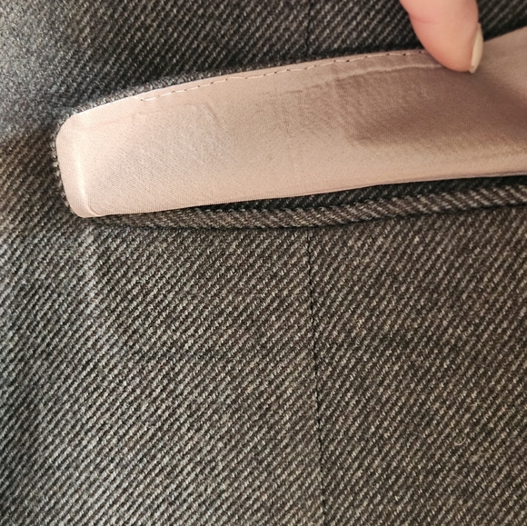 Loft Lined Wool Blazer in Women's Size 6 - Picture 7 of 15